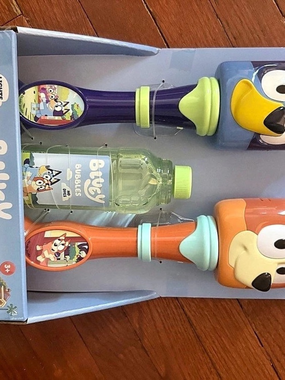Bluey Light-Up Bubble Wands 2-Pack NWT